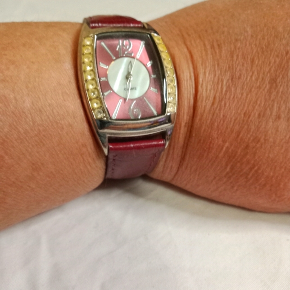 Avon Watch Dark Mauve